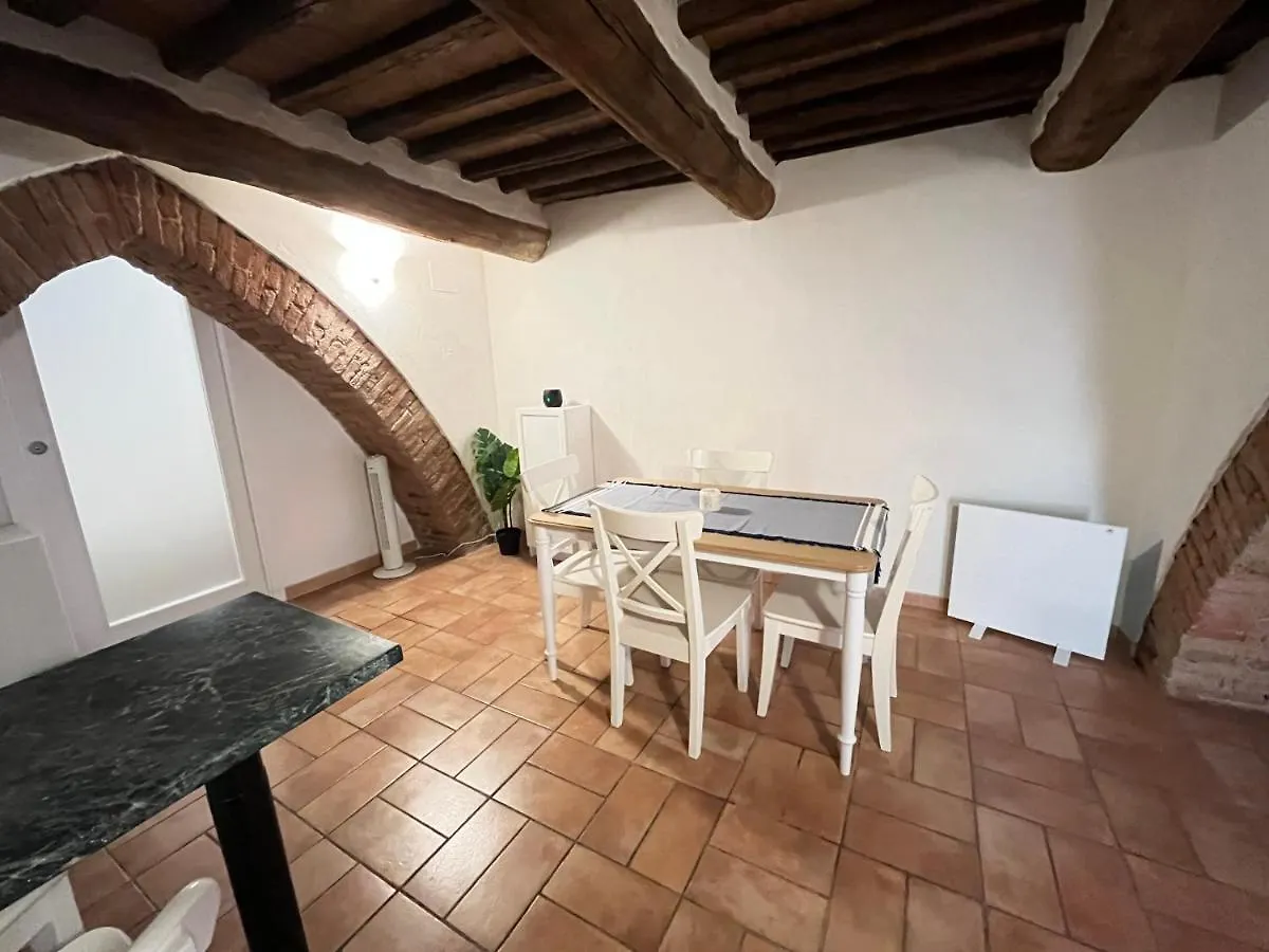 Apartment Gli Archi Nel Cuore Di Siena Italy